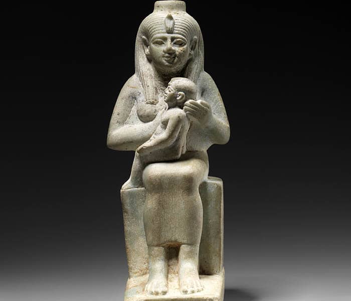Estatuilla de Isis amamantando a Horus de entre los anos 664–332 a. C..